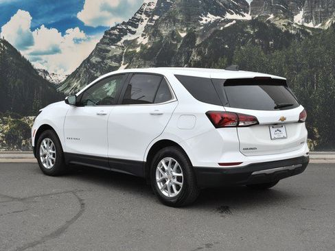 Used 2024 Chevrolet Equinox LT AWD/4WD image 9