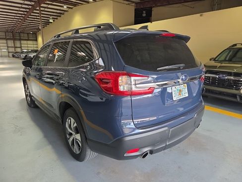 Used 2025 Subaru Ascent Premium AWD/4WD image 8