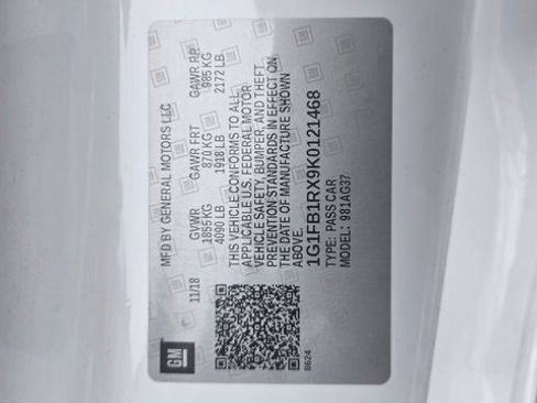 Used 2019 Chevrolet Camaro LT image 22