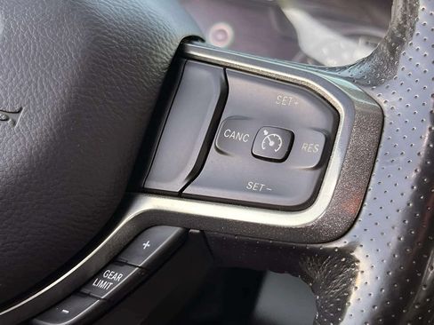 Used 2020 RAM 1500 Sport w/ Level 2 Equipment Goup w/2_L AWD/4WD image 17