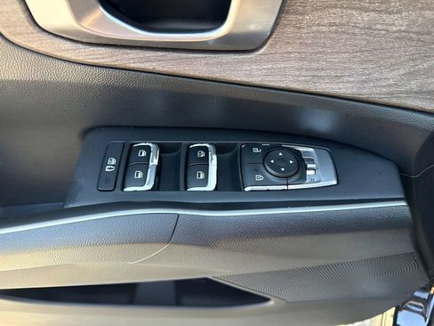 Used 2021 Kia Sorento EX FWD image 28