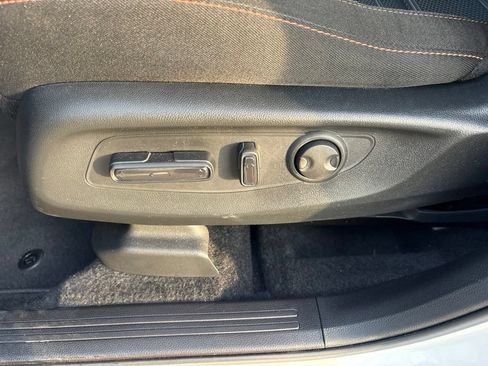 Used 2025 Honda CR-V Sport image 17