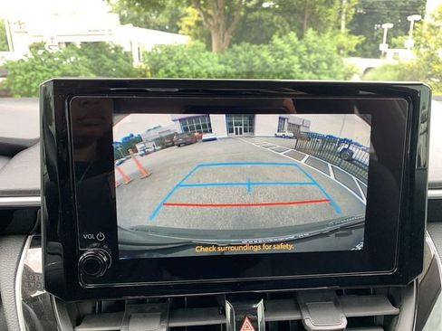 Used 2024 Toyota Corolla LE FWD image 22