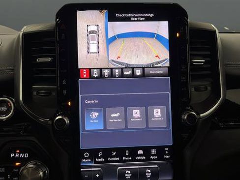 New 2026 RAM 1500 Laramie AWD/4WD image 14