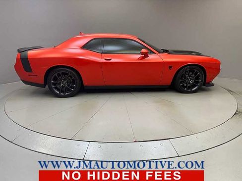 Used 2020 Dodge Challenger R/T Scat Pack RWD image 6