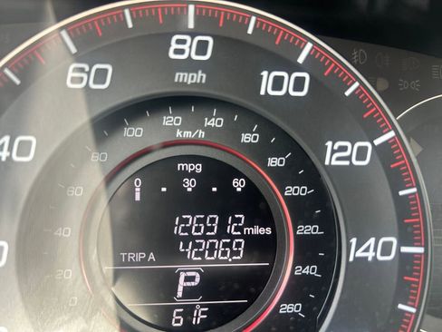 Used 2014 Honda Accord Sport image 10