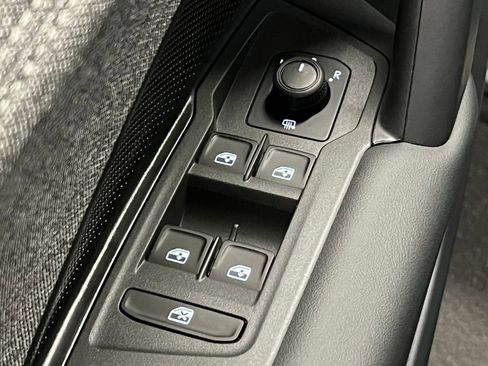 New 2026 Volkswagen Tiguan S AWD/4WD image 18