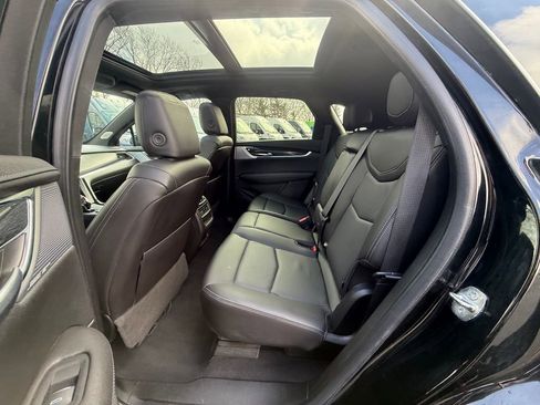 Used 2023 Cadillac XT5 Premium Luxury image 17