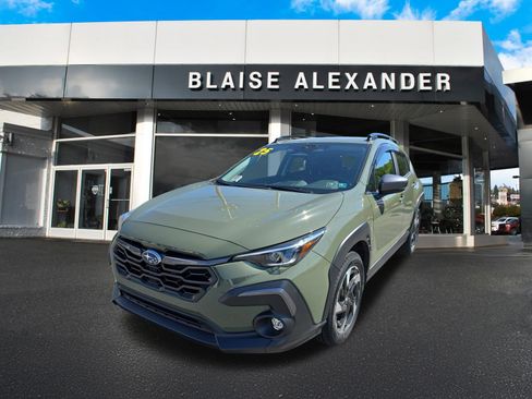 Used 2025 Subaru Crosstrek 2.5i Limited AWD/4WD image 7