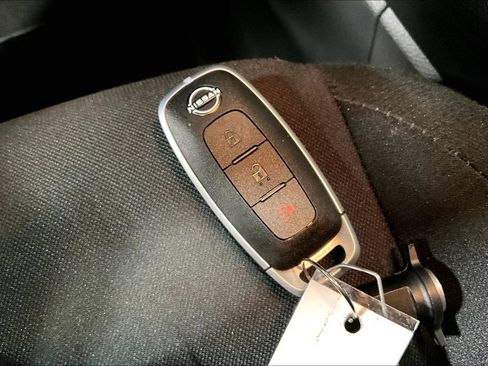 Used 2024 Nissan Kicks S FWD image 12