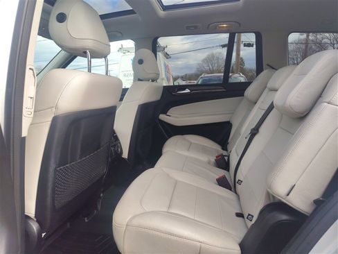 Used 2017 Mercedes-Benz GLS 450 4MATIC image 11