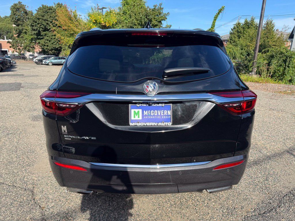 Used 2020 Buick Enclave Essence AWD/4WD image 5