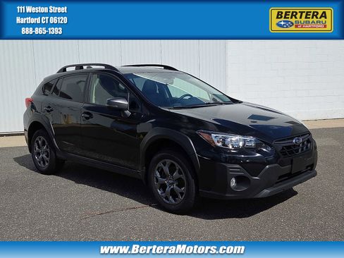 Used 2021 Subaru Crosstrek 2.5i Sport w/ Moonroof Package image 1