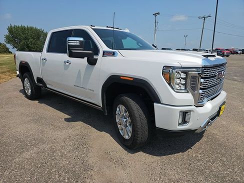 Used 2023 GMC Sierra 3500 Denali w/ Denali Ultimate Package AWD/4WD image 7
