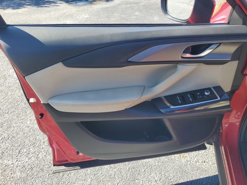 Used 2019 MAZDA CX-9 Touring image 10