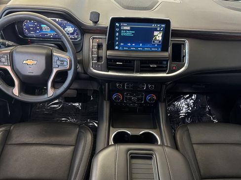Used 2023 Chevrolet Tahoe High Country AWD/4WD image 15
