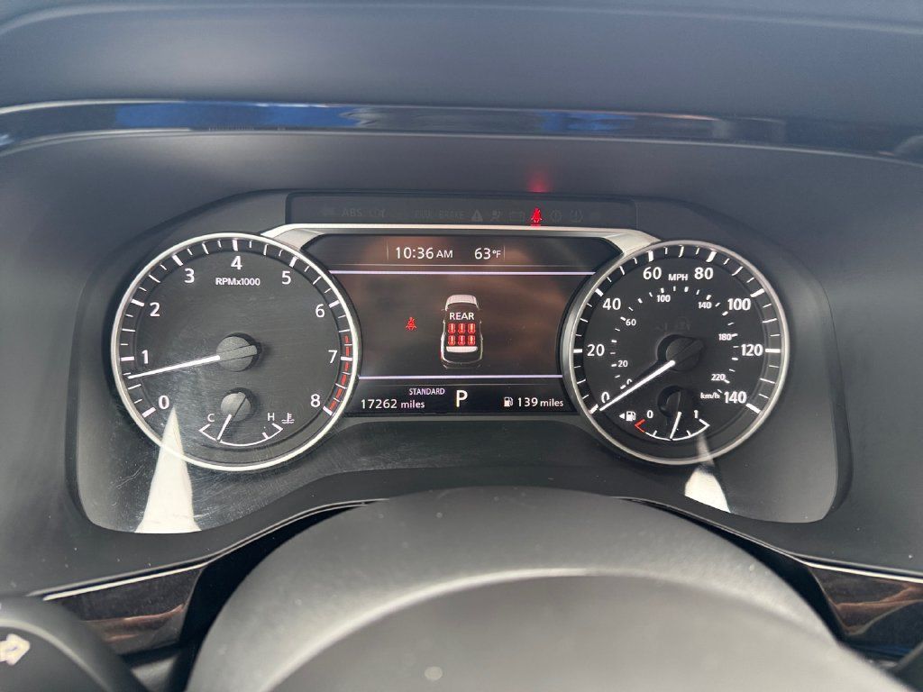 Used 2025 Nissan Pathfinder SV FWD image 17