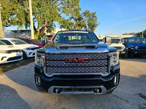 Used 2020 GMC Sierra 2500 Denali w/ Technology Package image 10