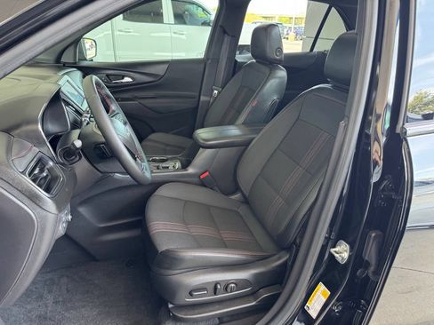 Used 2024 Chevrolet Equinox RS w/ LPO, Floor Liner Package FWD image 19