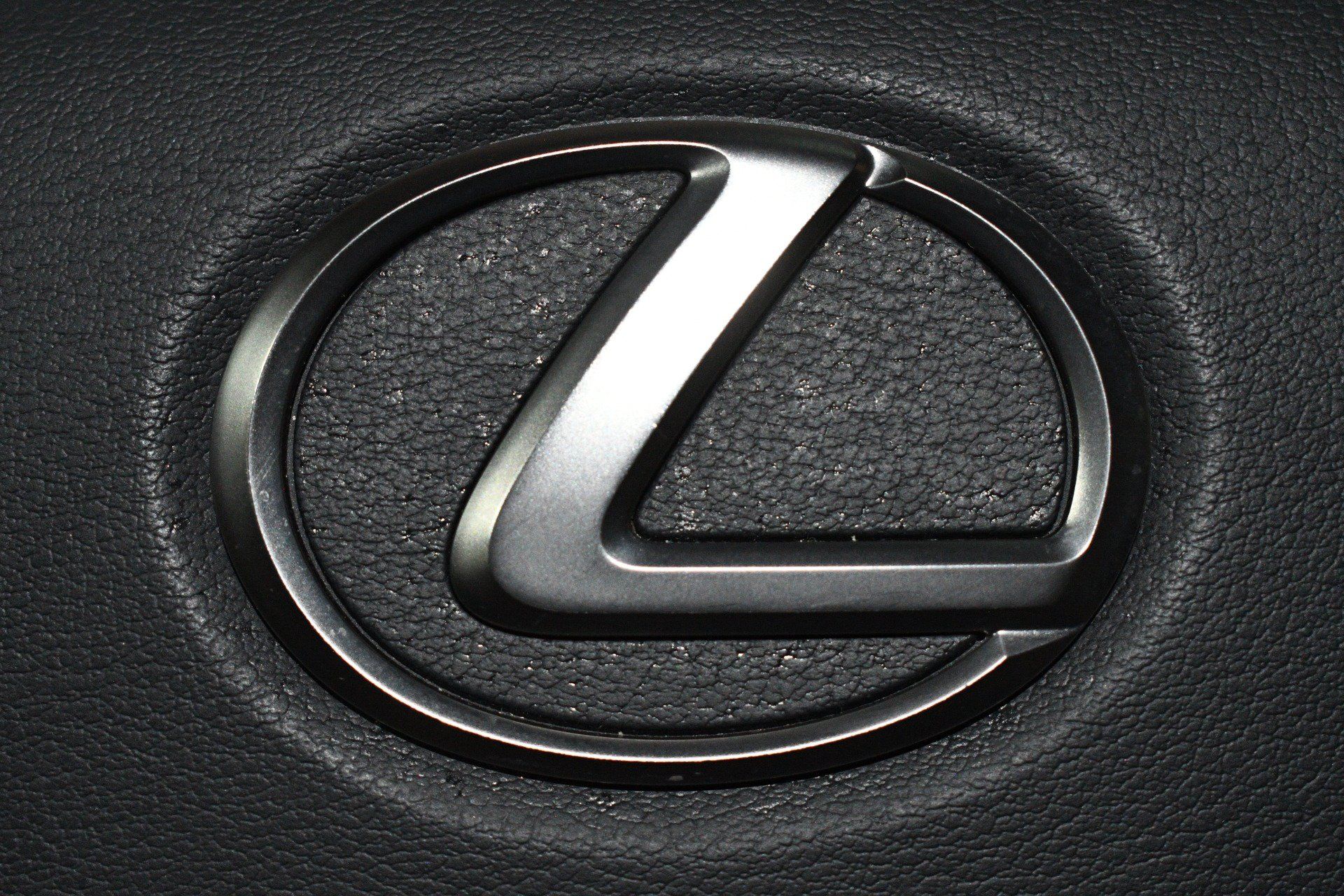 Used 2025 Lexus RX 350 Premium w/ Convenience Package FWD image 29