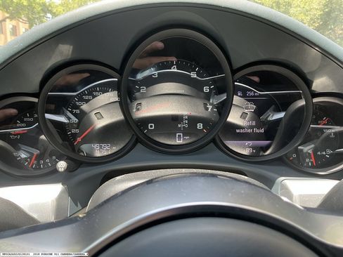 Used 2018 Porsche 911 Carrera RWD image 10