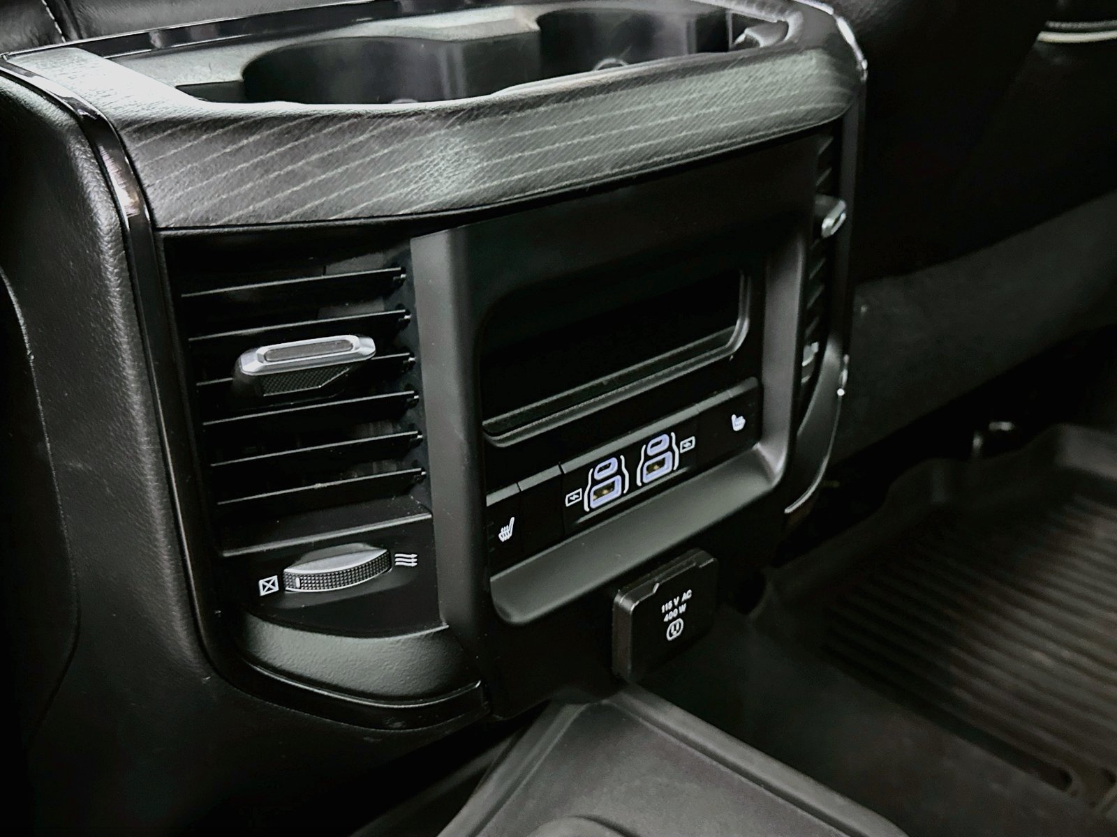 Used 2022 RAM 2500 Limited AWD/4WD image 27