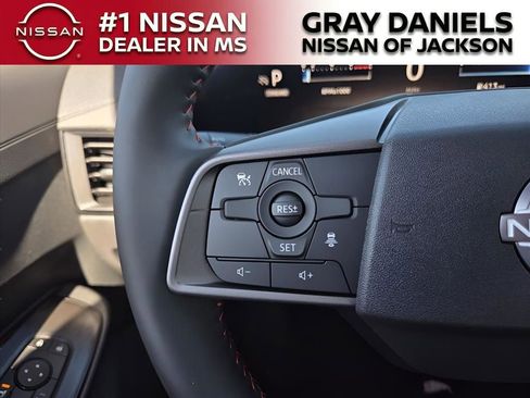 New 2026 Nissan Sentra SR w/ Floor Mat Package FWD image 16