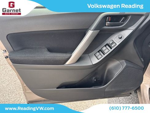 Used 2015 Subaru Forester 2.5i Premium w/ Protection Package #1 AWD/4WD image 12