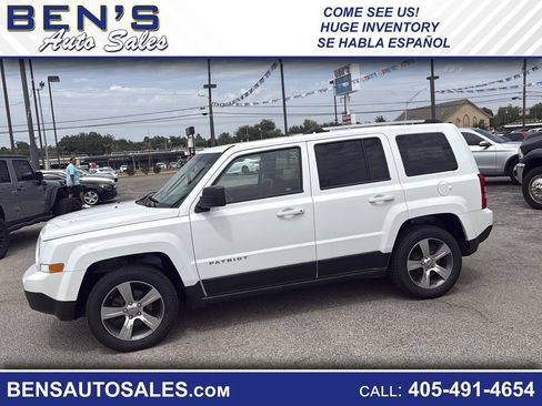 Used 2017 Jeep Patriot High Altitude FWD image 1