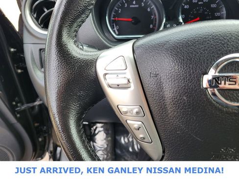 Used 2018 Nissan Versa SV w/ SV Special Edition Package image 29