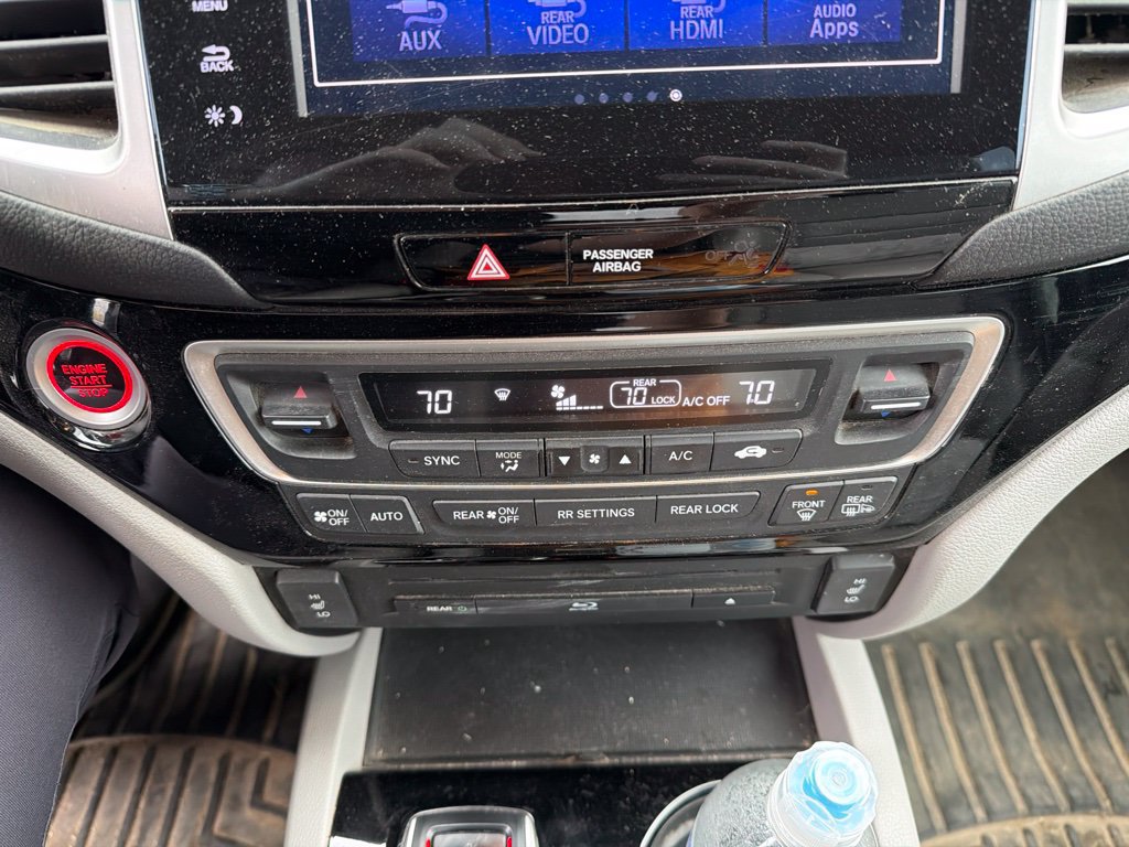 Used 2016 Honda Pilot Touring image 14
