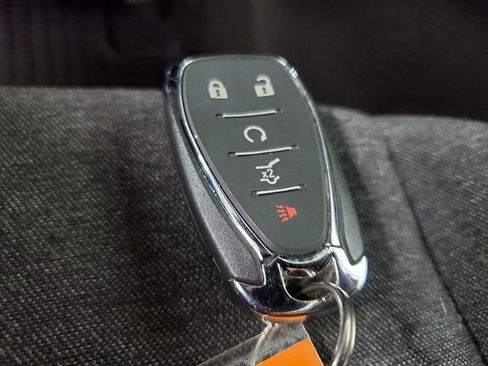 Used 2024 Chevrolet Equinox LT image 35