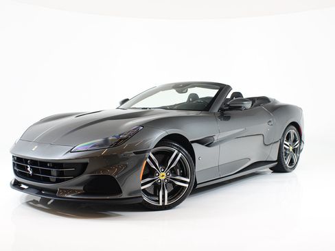 Certified 2023 Ferrari Portofino M RWD image 67