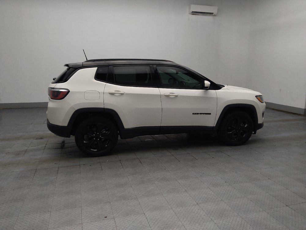 Used 2018 Jeep Compass Latitude w/ Popular Equipment Group FWD image 10