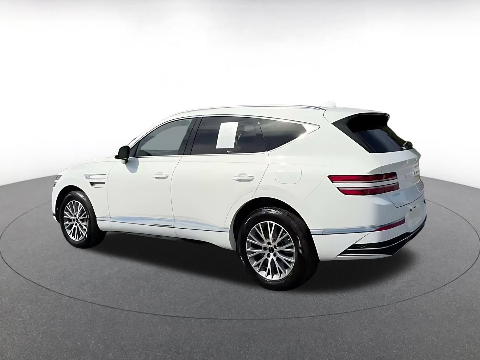 Used 2026 Genesis GV80 2.5T AWD/4WD image 9
