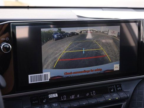 New 2026 Toyota Camry XLE image 17