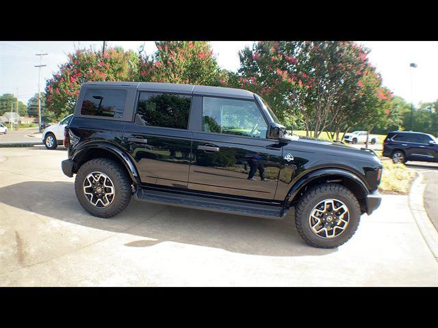 Used 2026 Ford Bronco Outer Banks AWD/4WD image 9