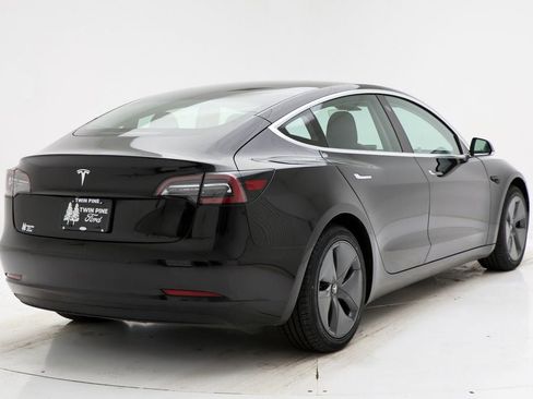 Used 2020 Tesla Model 3 Standard Range Plus image 8
