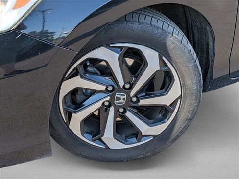 Used 2017 Honda Accord EX-L image 9