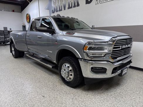 Used 2020 RAM 3500 Laramie image 46