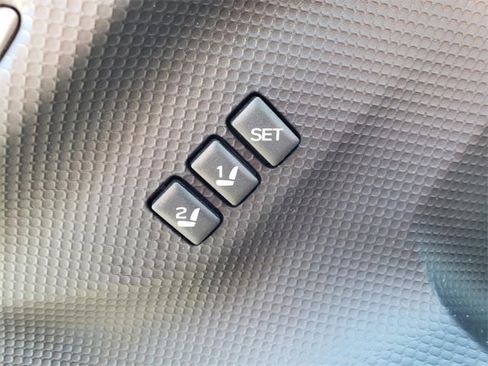 Used 2020 Subaru Forester Touring image 23