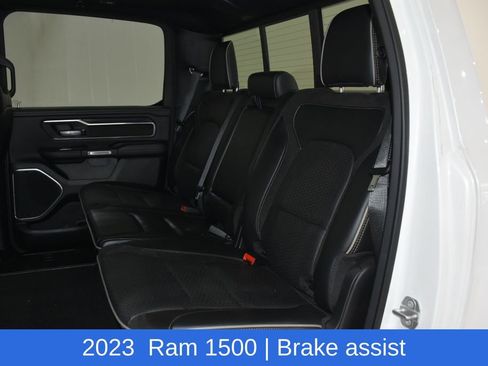 Used 2023 RAM 1500 Laramie AWD/4WD image 30