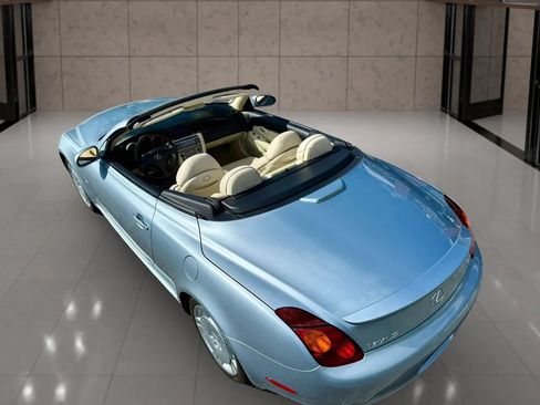 Used 2004 Lexus SC 430 Convertible RWD image 31