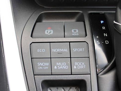 New 2025 Toyota RAV4 XLE image 20