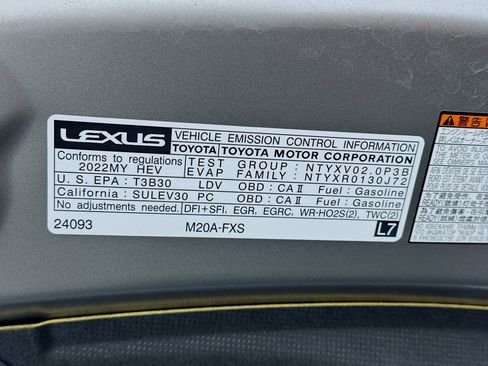 Used 2022 Lexus UX 250h F Sport w/ F Sport Premium Package image 18