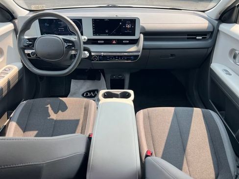Certified 2024 Hyundai Ioniq 5 SE AWD/4WD image 12