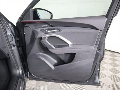 New 2025 Audi SQ5 Premium Plus image 27