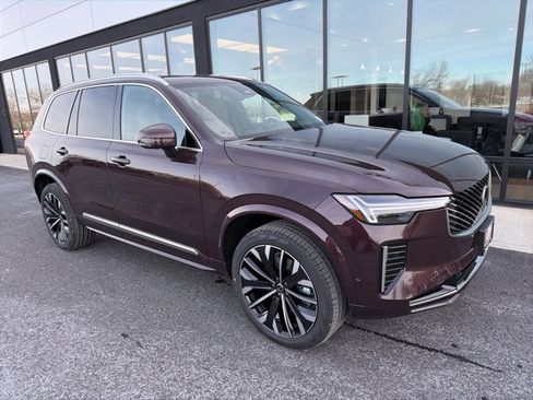 New 2026 Volvo XC90 B6 Plus image 1