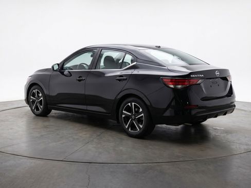 Used 2025 Nissan Sentra SV FWD image 6