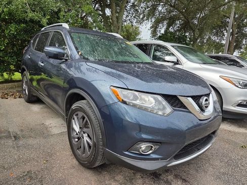 Used 2016 Nissan Rogue SL w/ SL Premium Package FWD image 3